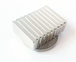 Nam châm vĩnh cửu 20x10x3mm